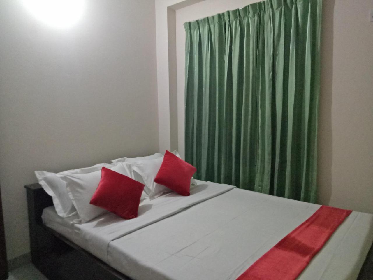 Hotel The Sylhet Int Дакка Екстер'єр фото